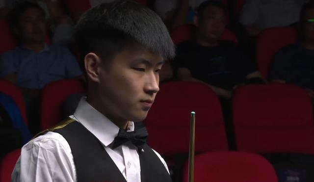 在足坛并不 在足坛并不