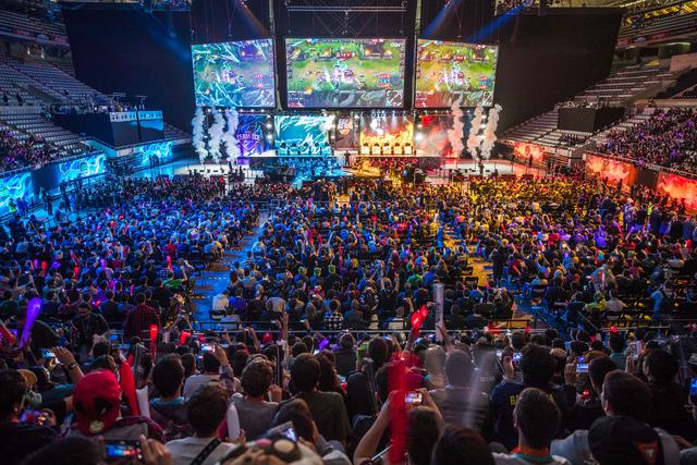 备受关注 备受关注