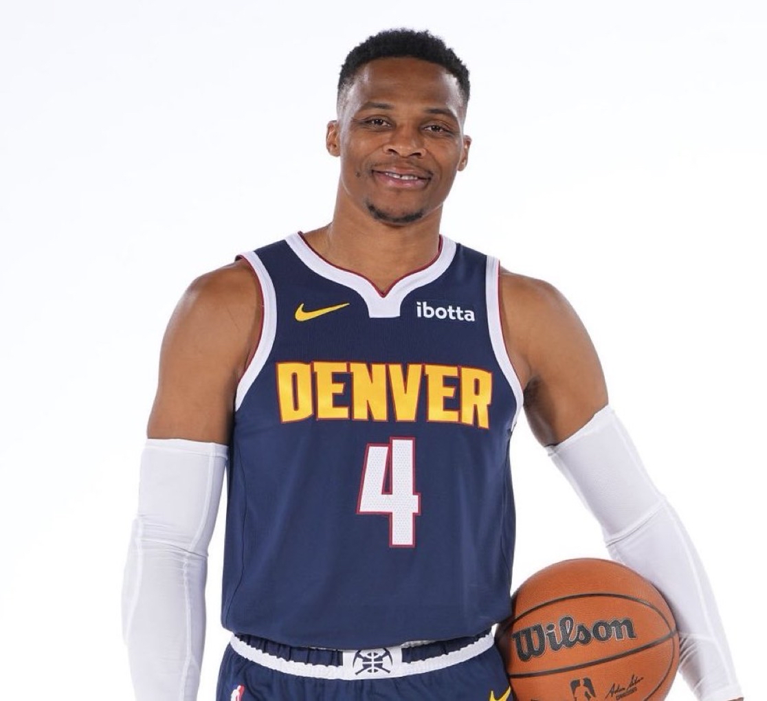 德比即将开 德比即将开