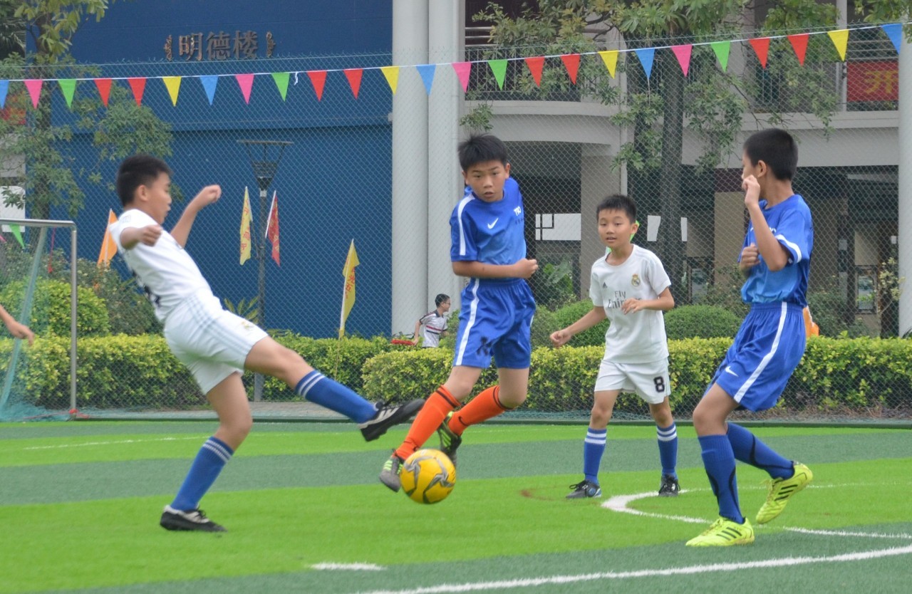 传中弧线缺 传中弧线缺