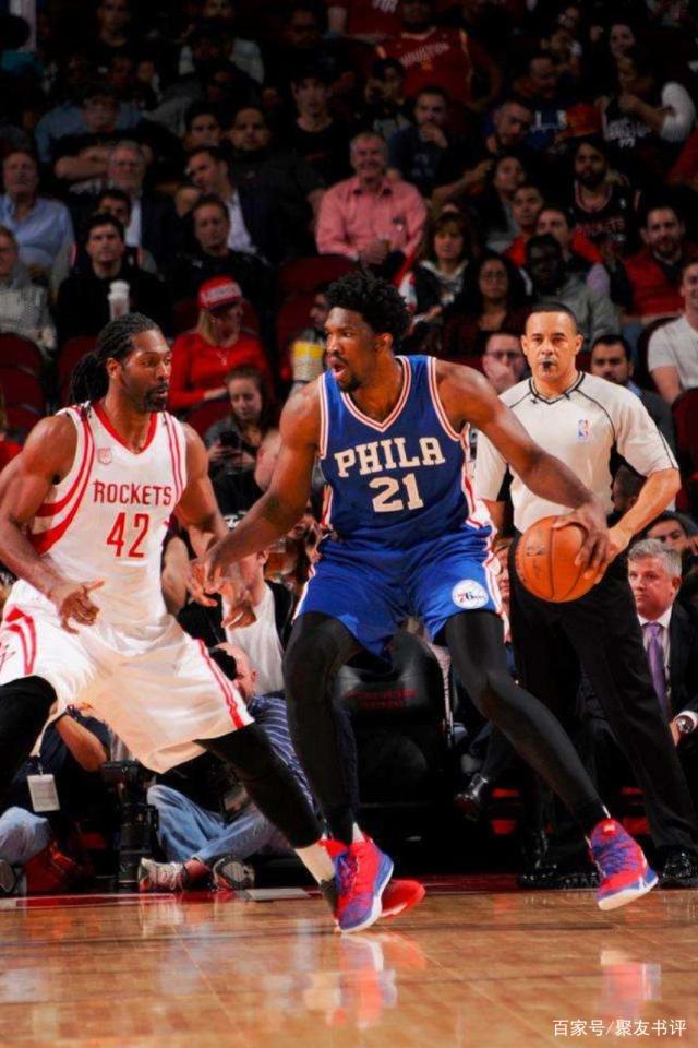 捉襟见肘 捉襟见肘