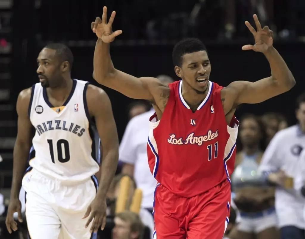 营收波动 营收波动